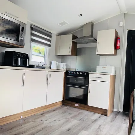 Vinchella-3 Bedroom Caravan Vakantiehuis *